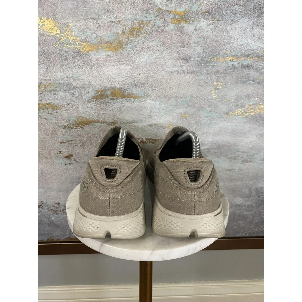 Skechers Goga Max Shoes Mens Size 10 Beige Canvas Slip On Casual SN 54681